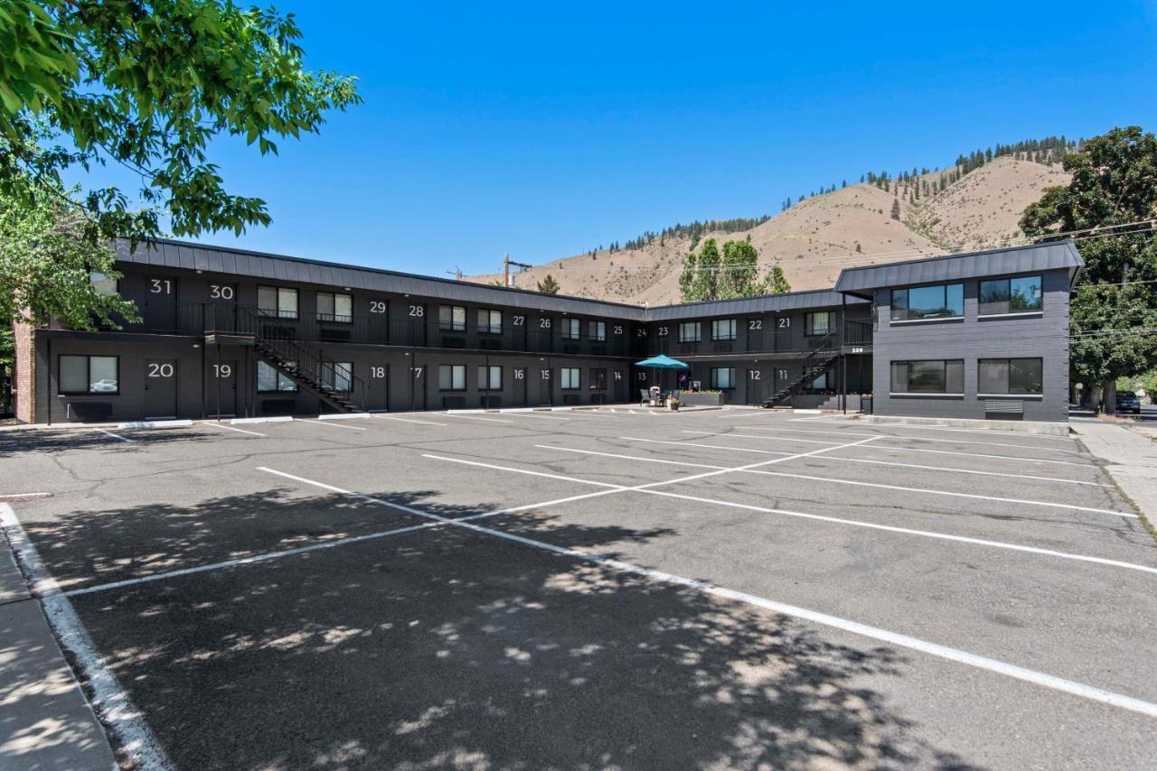 Hotel Cashmere Inn *